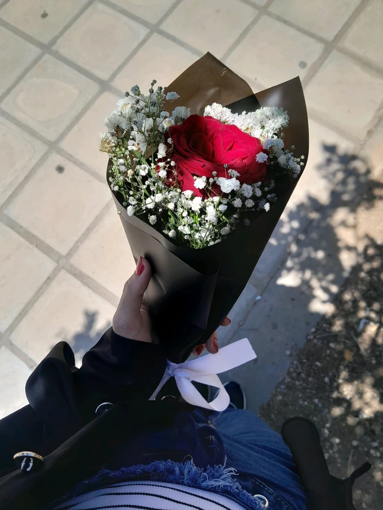 GIF uploaded by 윤슬Yunseul
