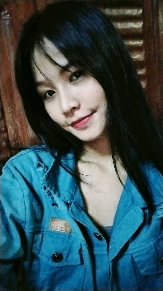 GIF uploaded by Hollie