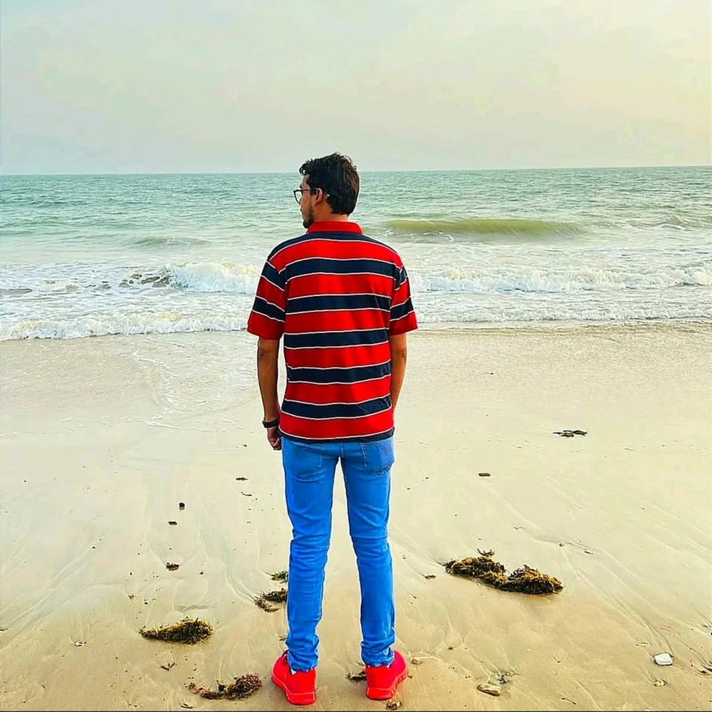 GIF uploaded by Hassan