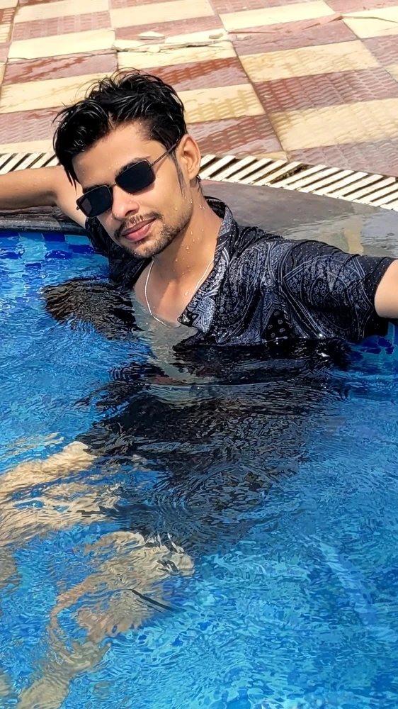 GIF uploaded by Harshit jha