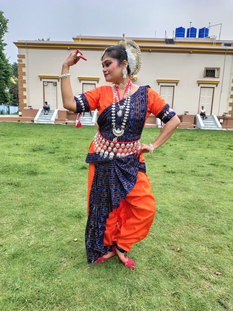 GIF uploaded by Ananya