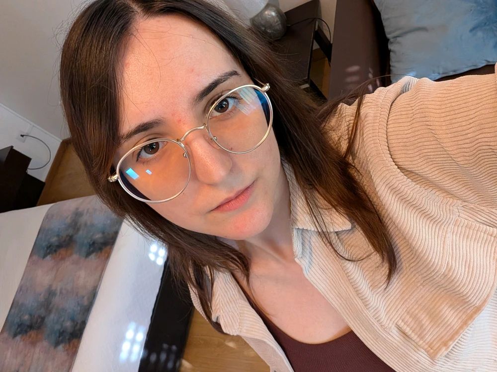 GIF uploaded by Lucia