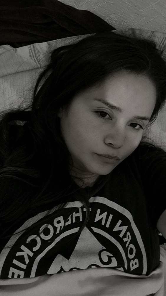 GIF uploaded by Ana