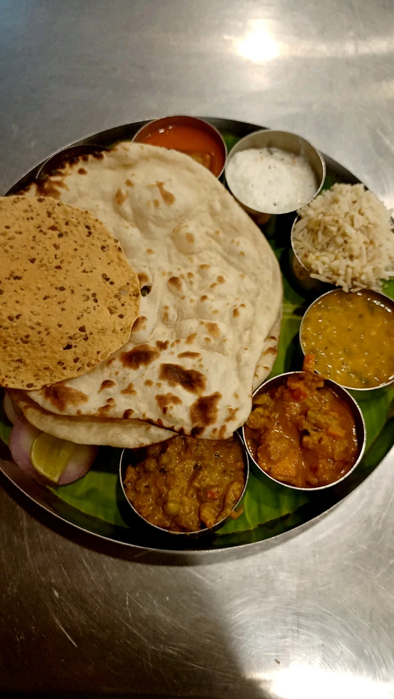 GIF uploaded by Sooraj Pratap