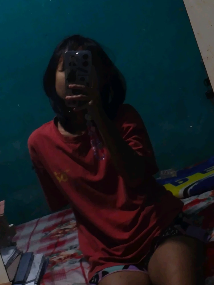 GIF uploaded by Nidia