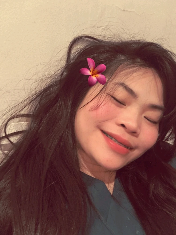 GIF uploaded by Eza