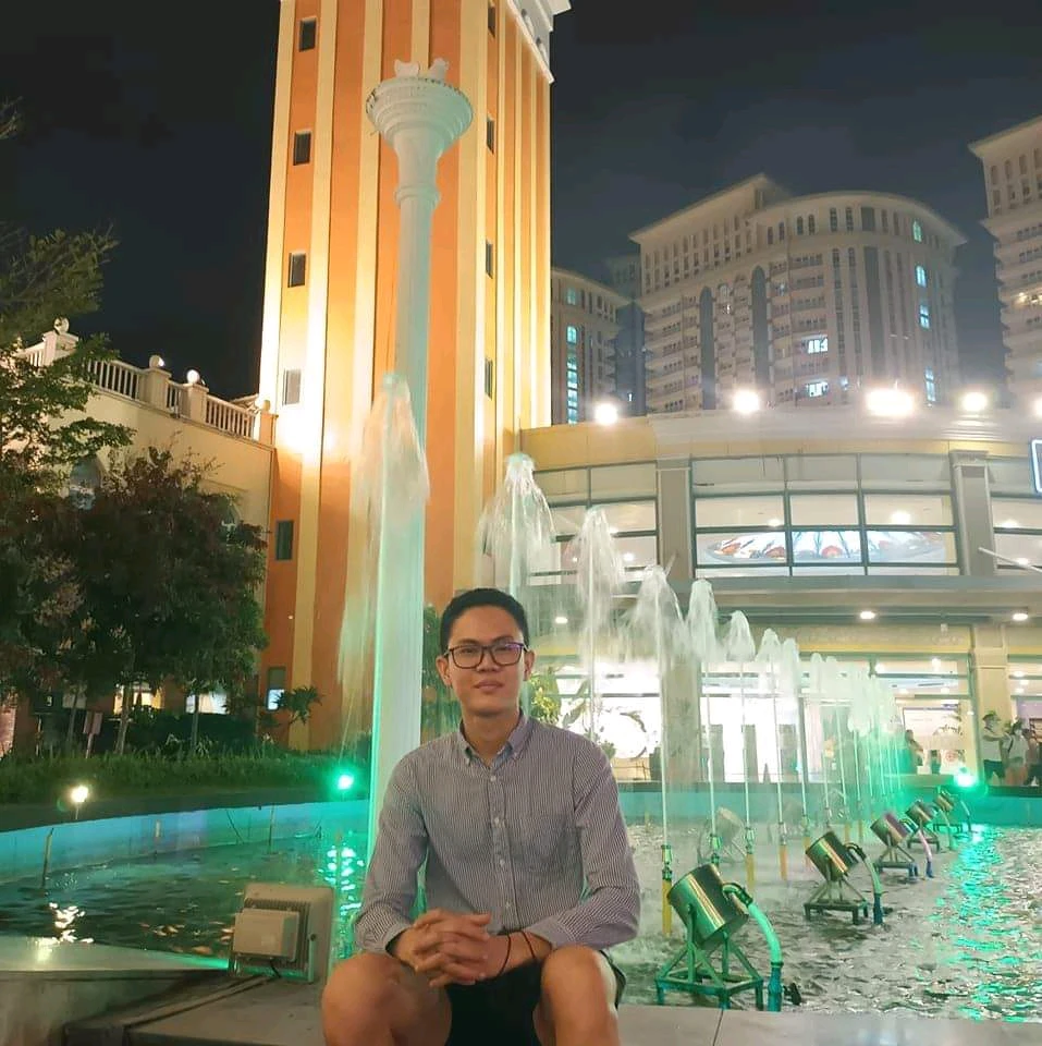 GIF uploaded by Jamm