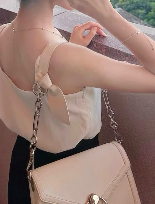 GIF uploaded by Nai