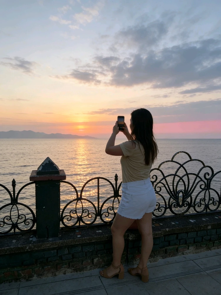 GIF uploaded by Marie Tang