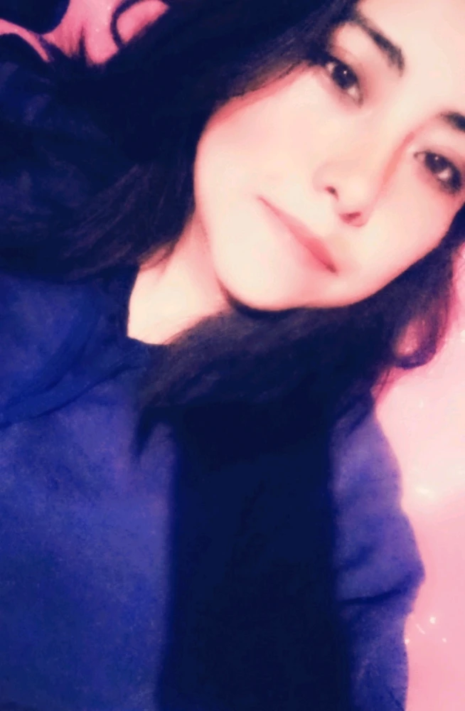 GIF uploaded by Eri