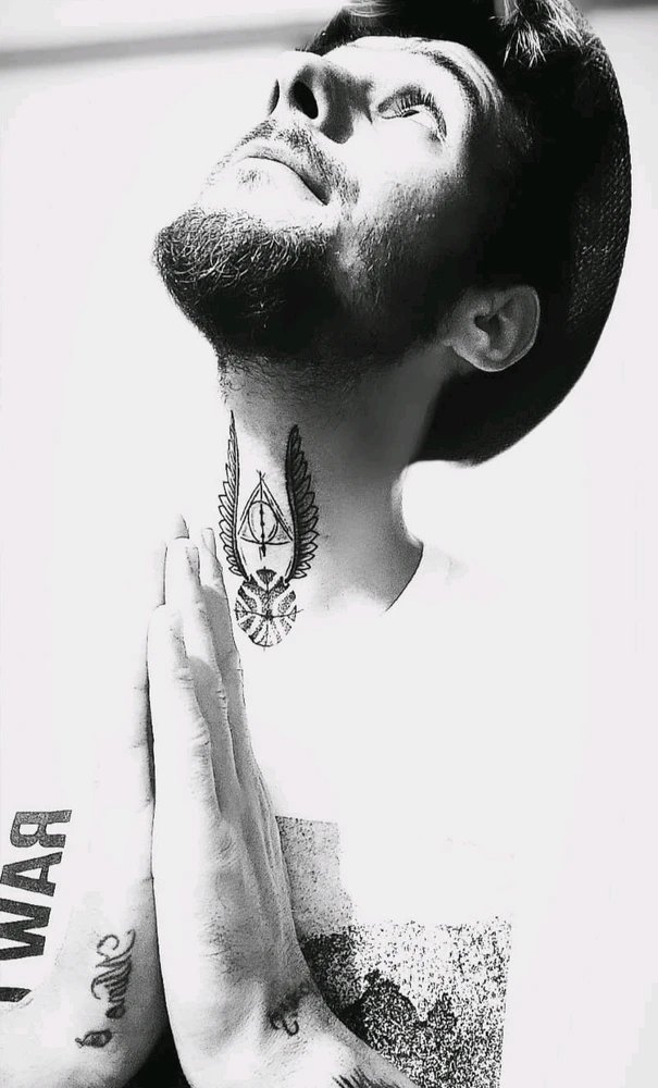 Mutlu tarafından yüklenen GIF