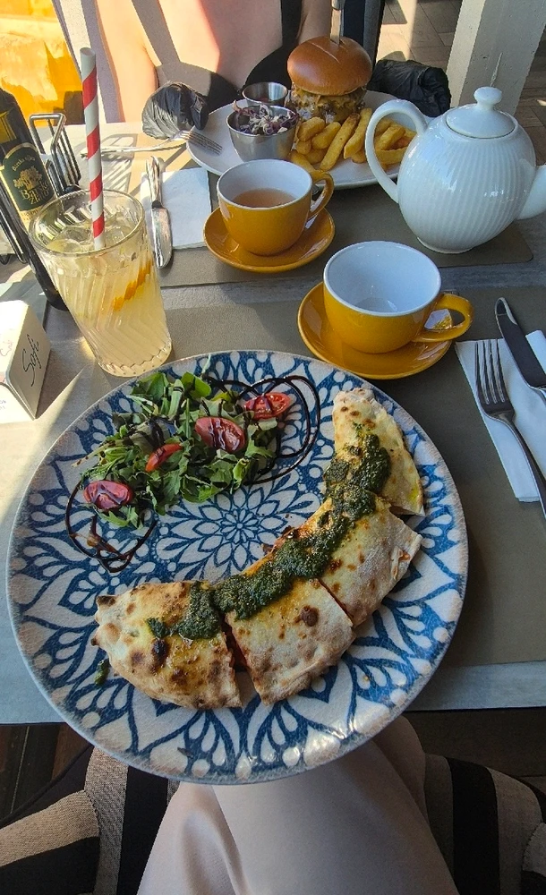 GIF uploaded by ValerieKew