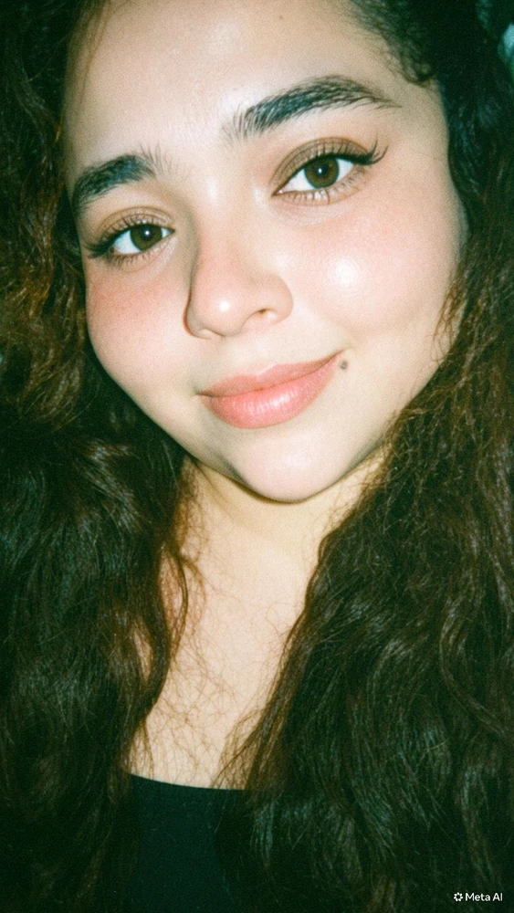 GIF uploaded by Daya