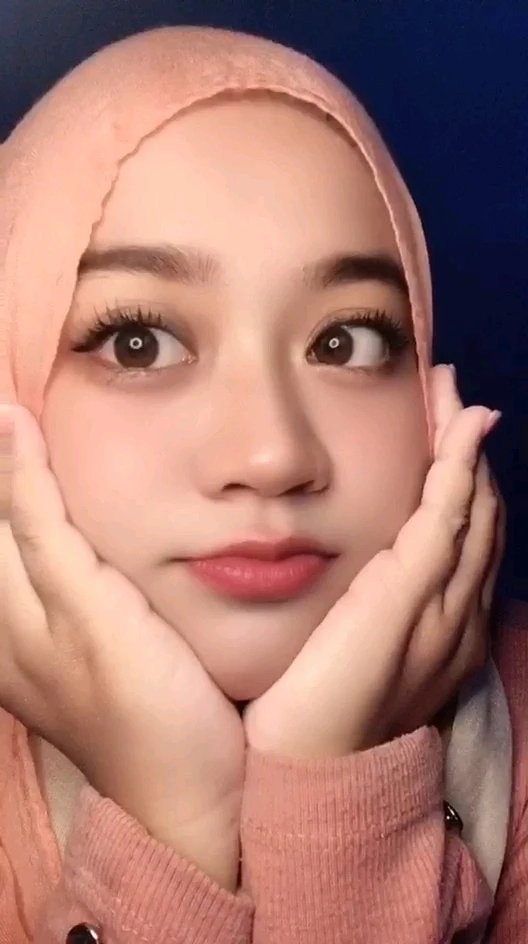 GIF uploaded by Jahrotun