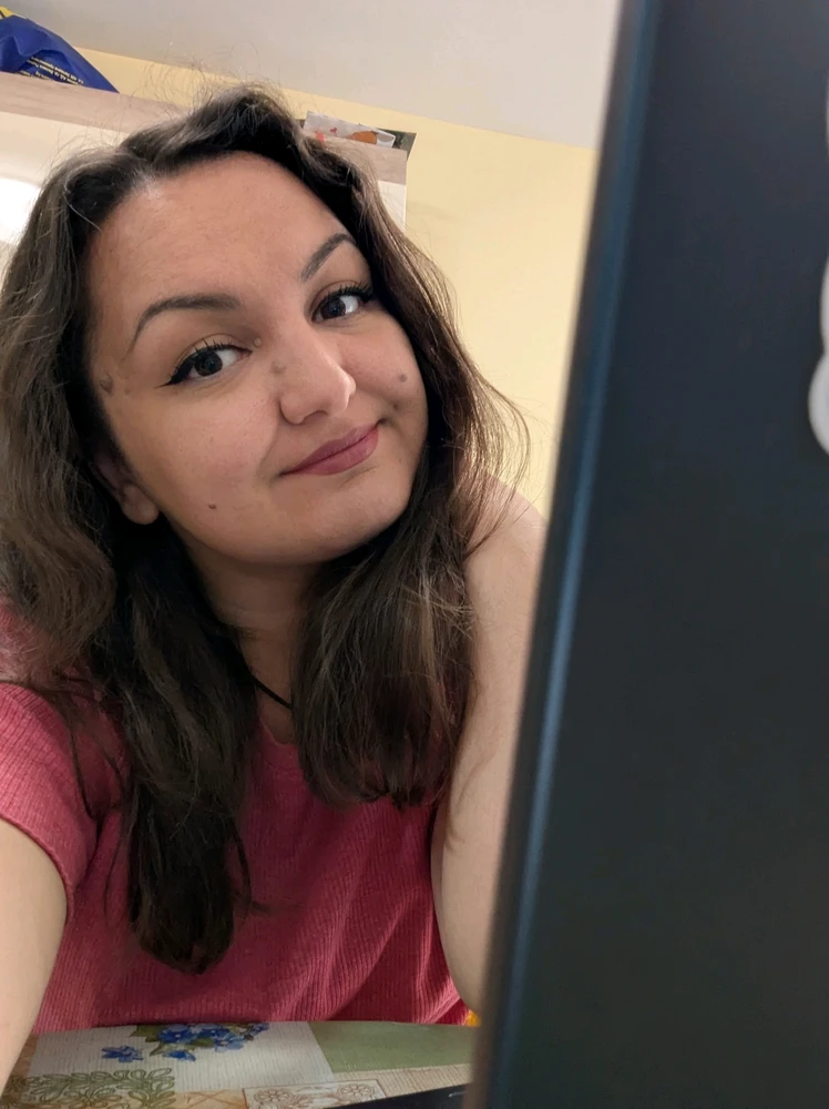 GIF uploaded by Zlatina