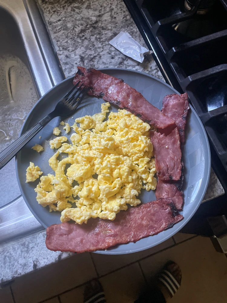 GIF uploaded by Rubella