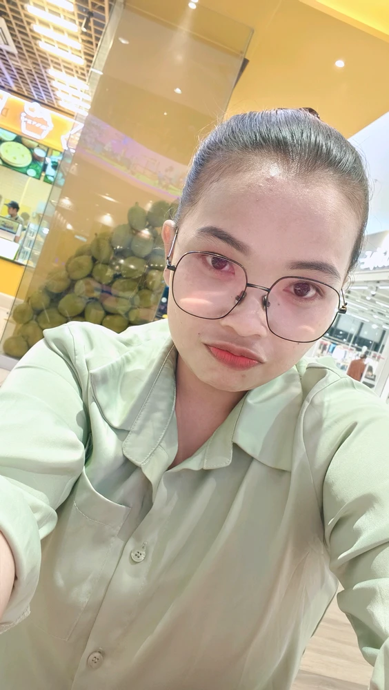 GIF uploaded by Chan
