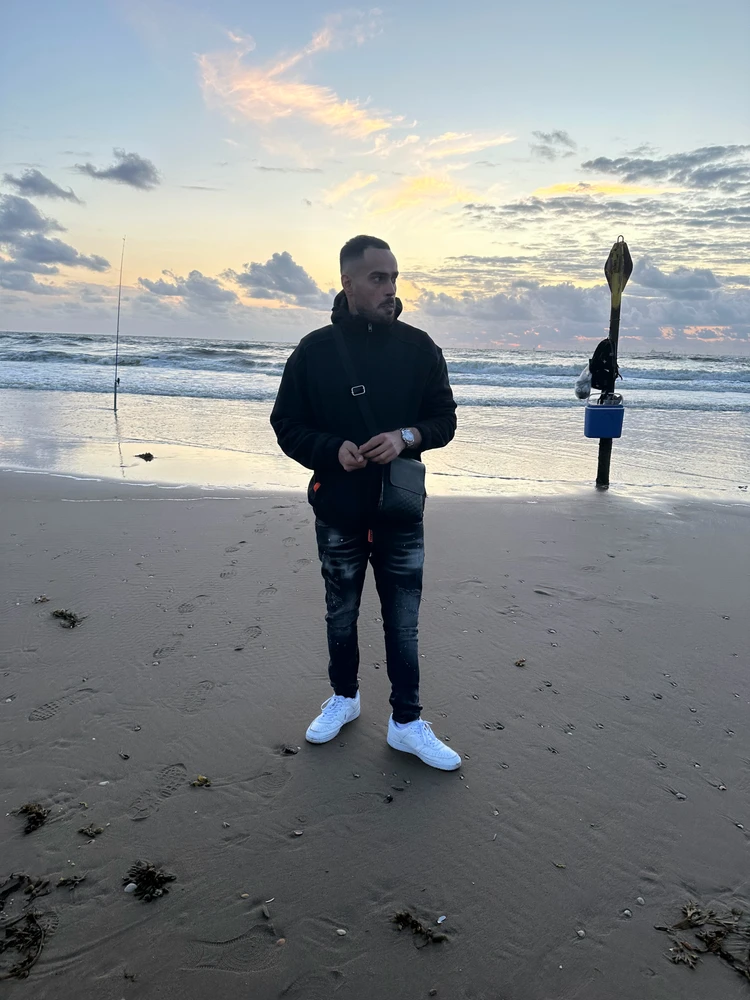 GIF hochgeladen von Mo