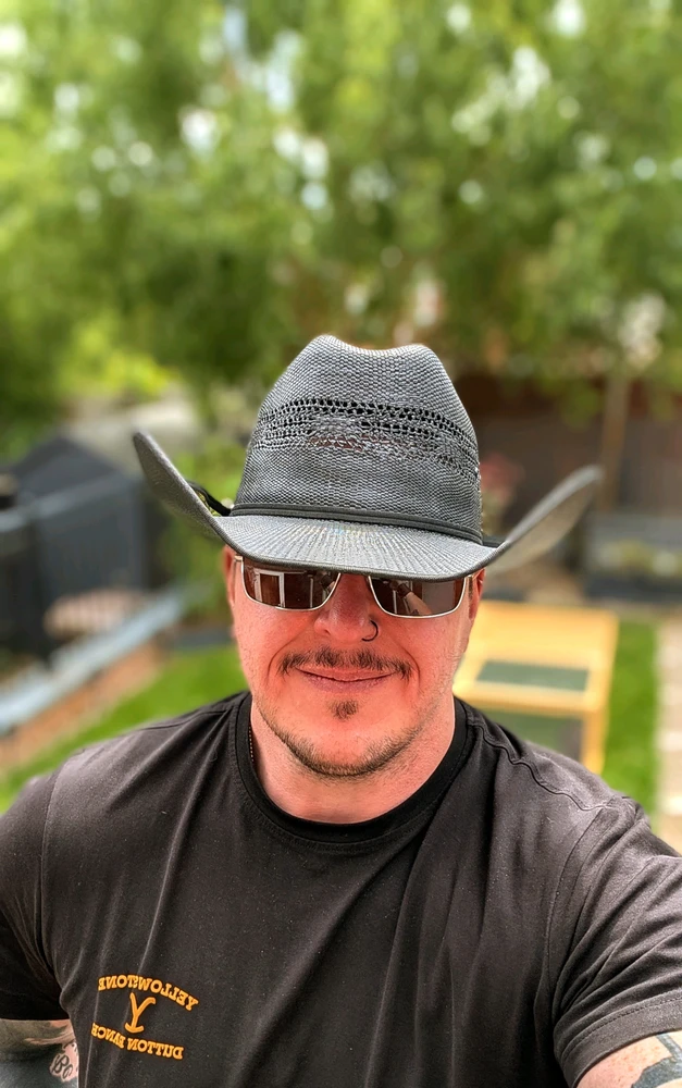 GIF uploaded by Leigh