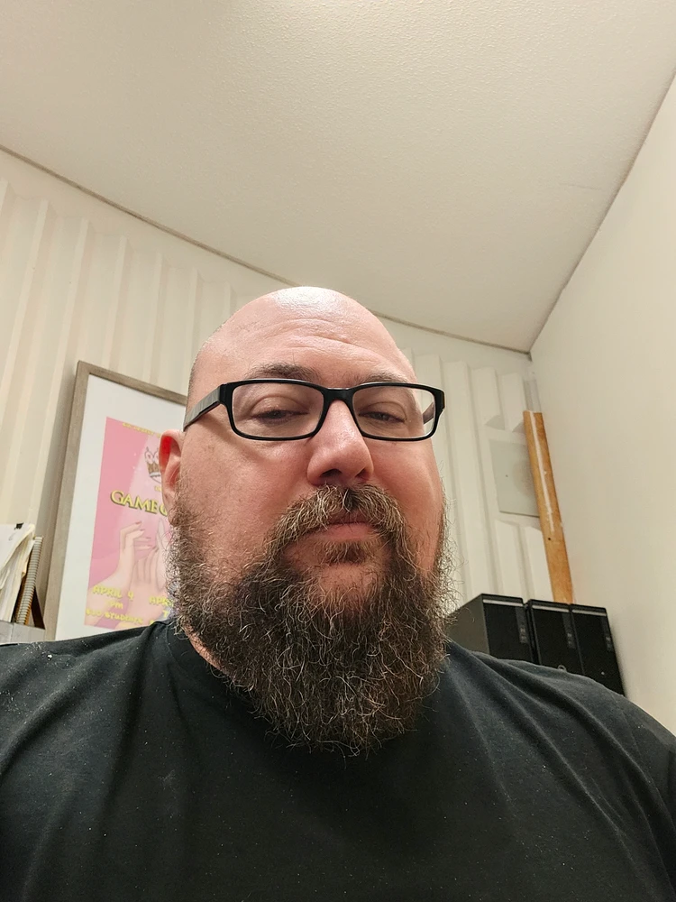 GIF uploaded by Kiel
