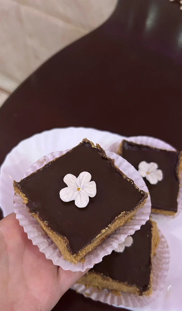 GIF uploaded by Aya
