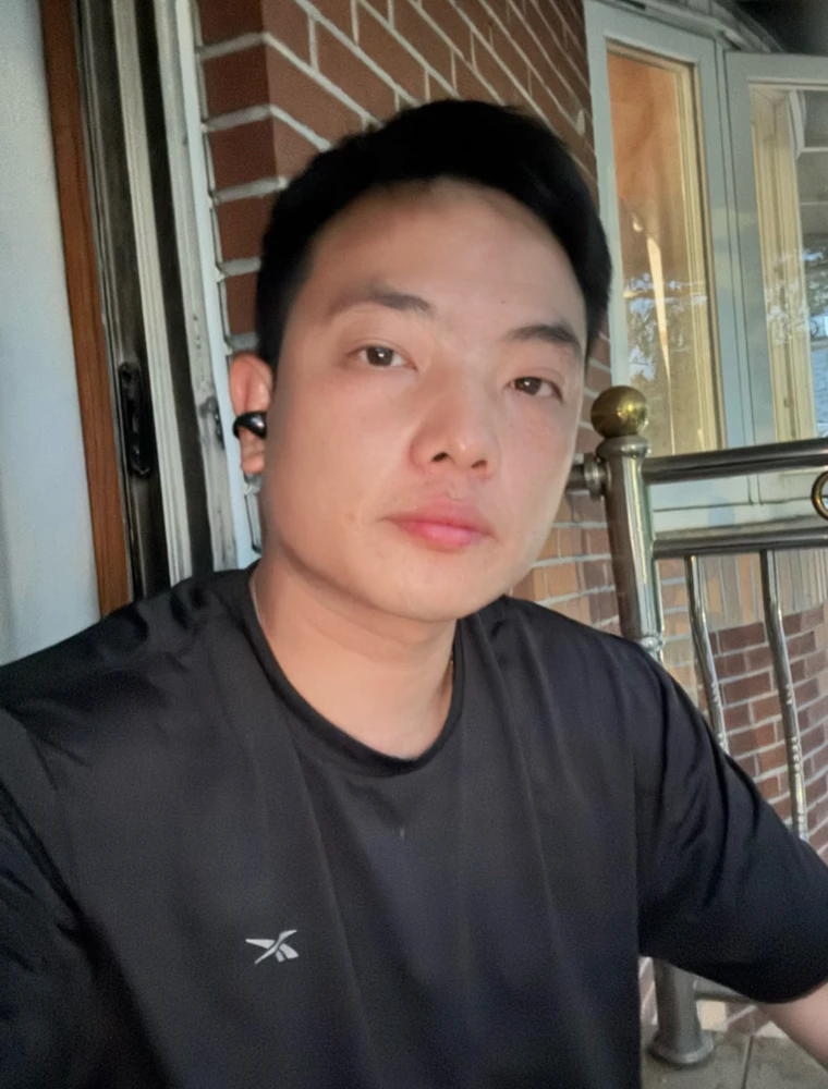 GIF uploaded by 辉