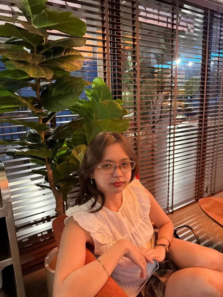 GIF uploaded by Jilian