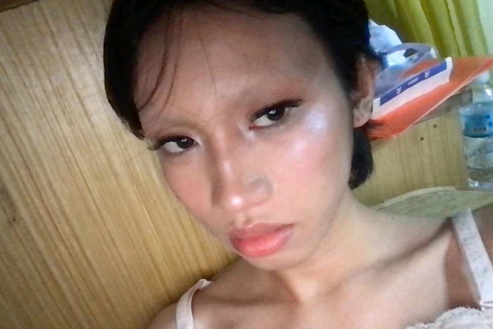 Gi-upload ni Emman ang hulagway
