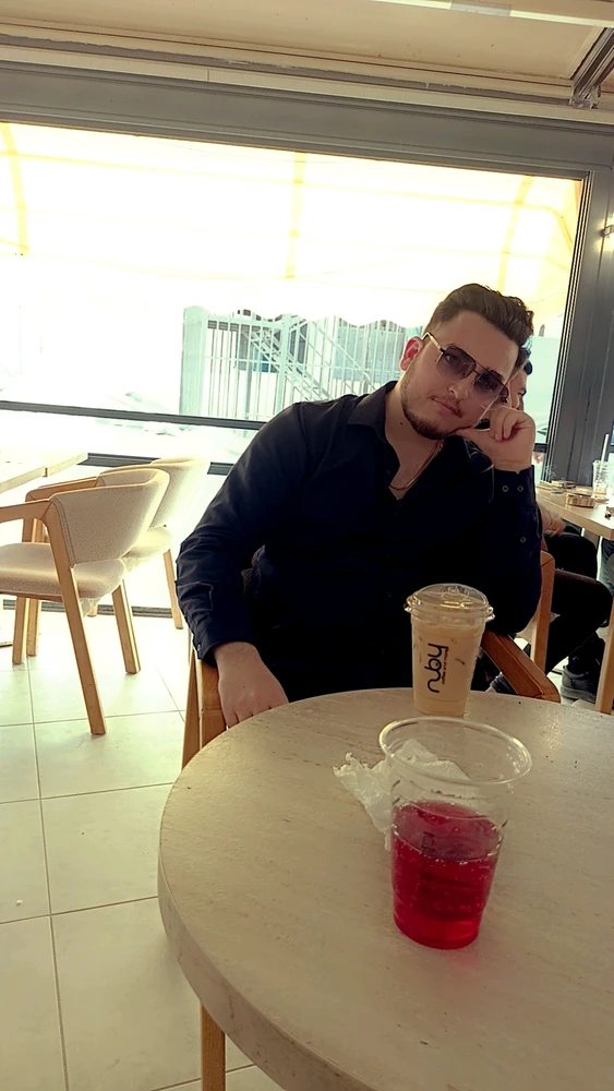 GIF uploaded by Muhammet