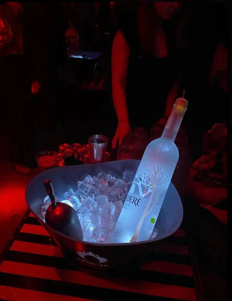 GIF uploaded by Arda
