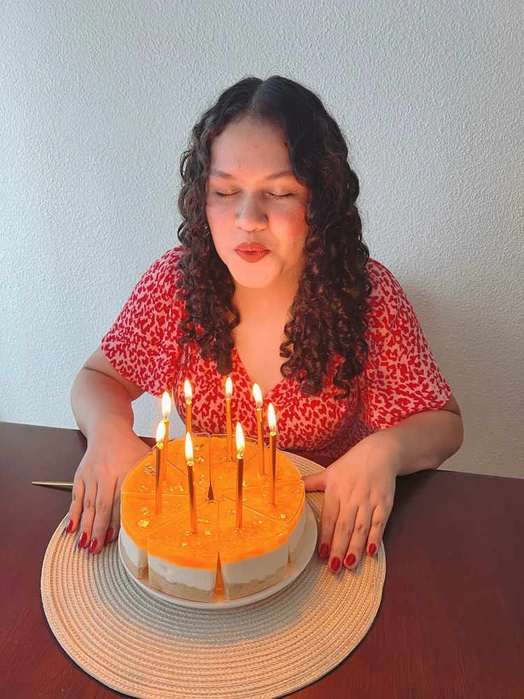 GIF uploaded by Karina