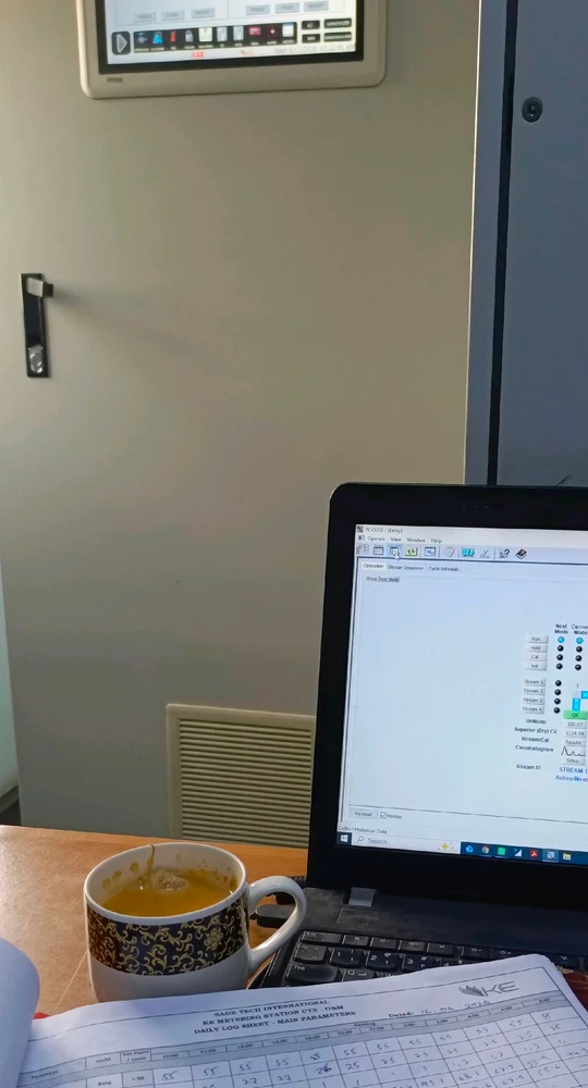 GIF hochgeladen von 𝑨𝒏𝒆𝒆𝒍..