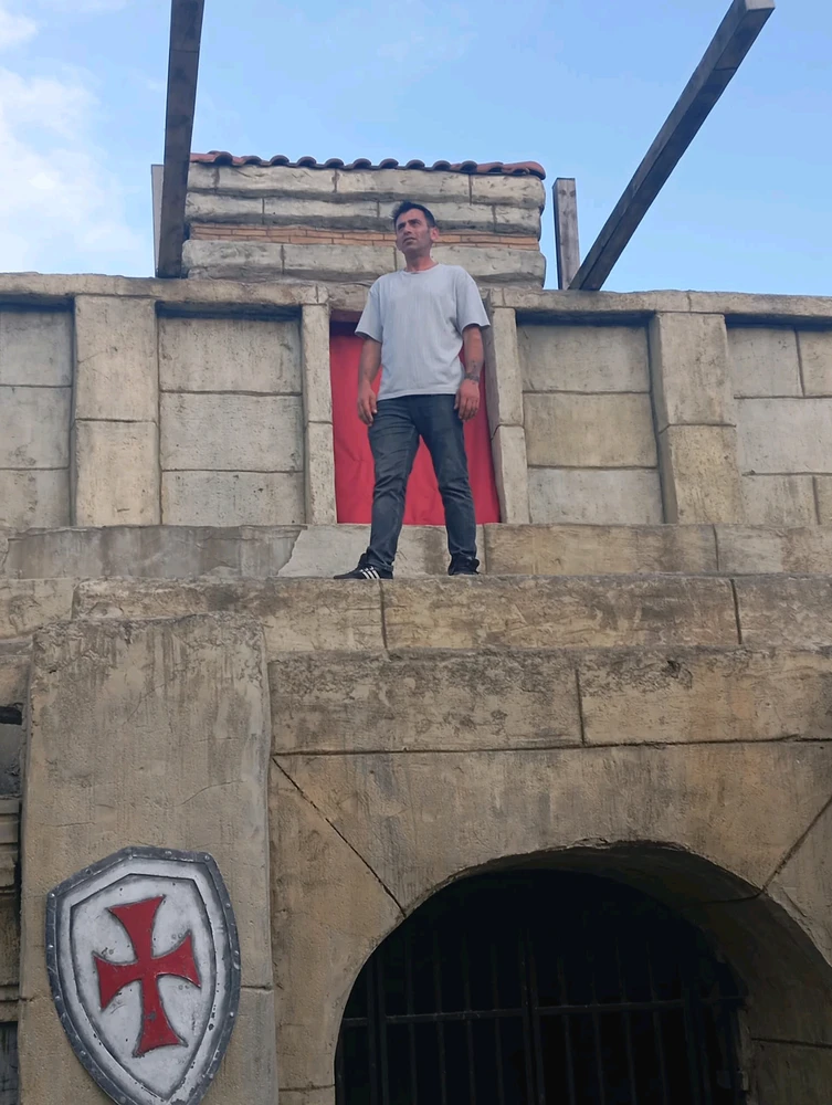 GIF uploaded by Esrefkayac