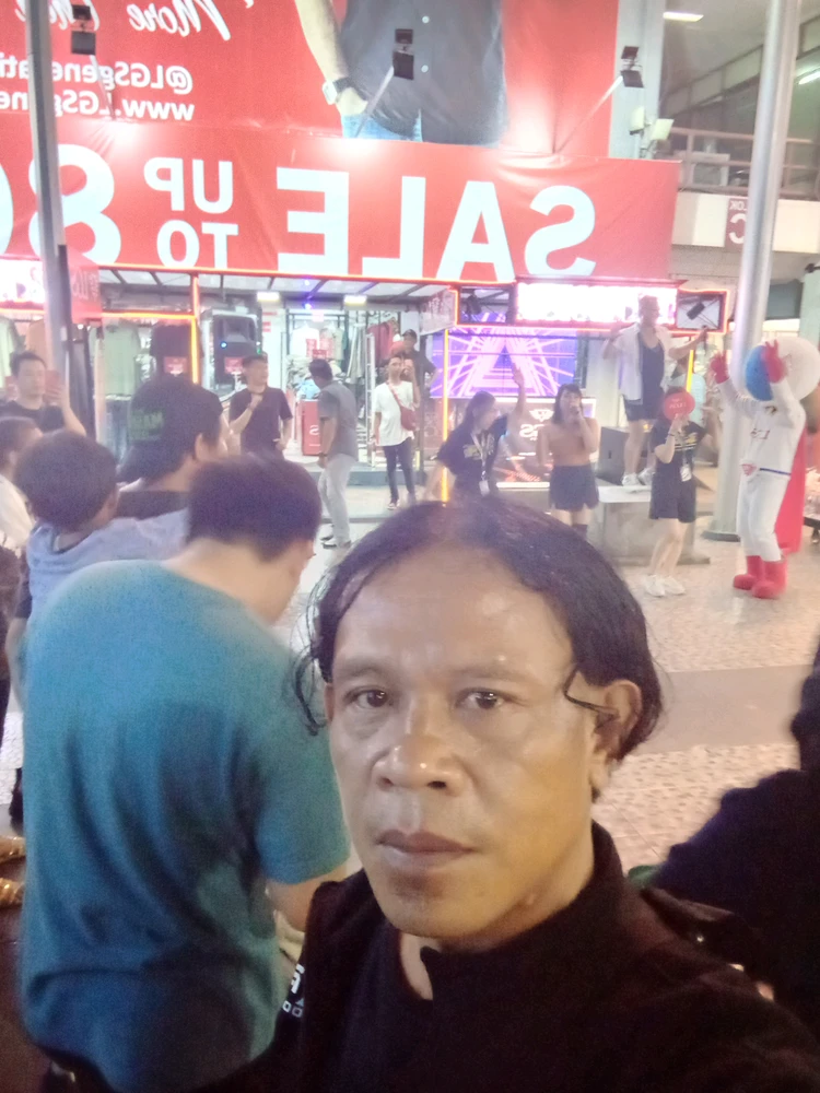 GIF diunggah oleh Parlmarx