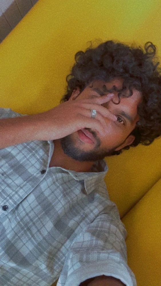 GIF gi-upload ni Ashu