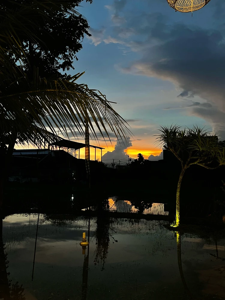 Gambar diunggah oleh shey