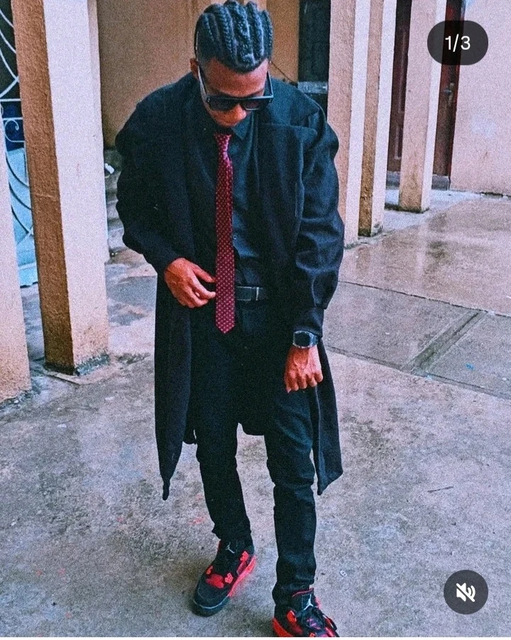 GIF gi-upload ni Christian