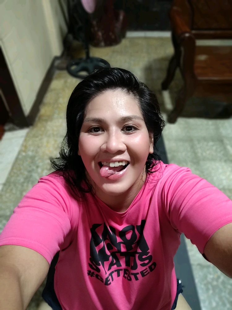 GIF uploaded by Maria