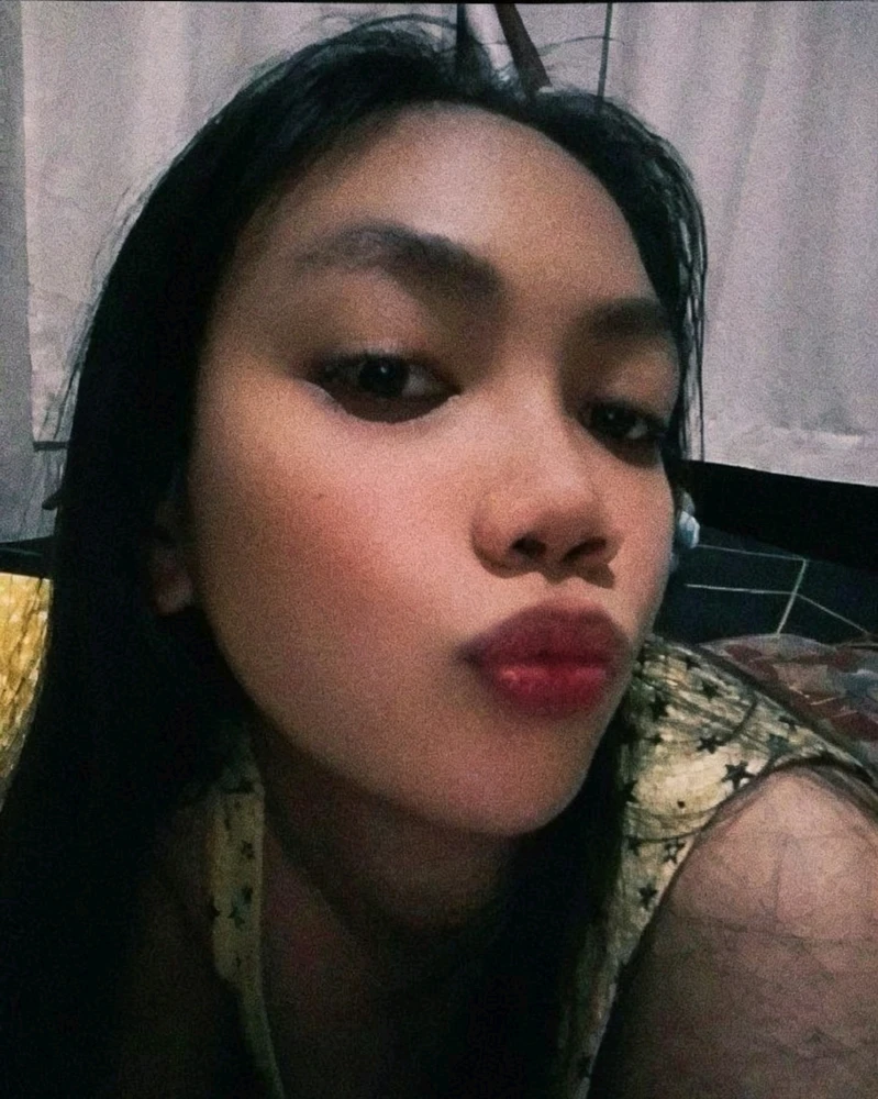 GIF diunggah ku Yessa 🐱🍓
