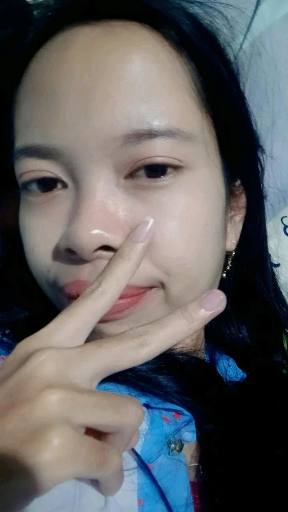 GIF uploaded by Ana