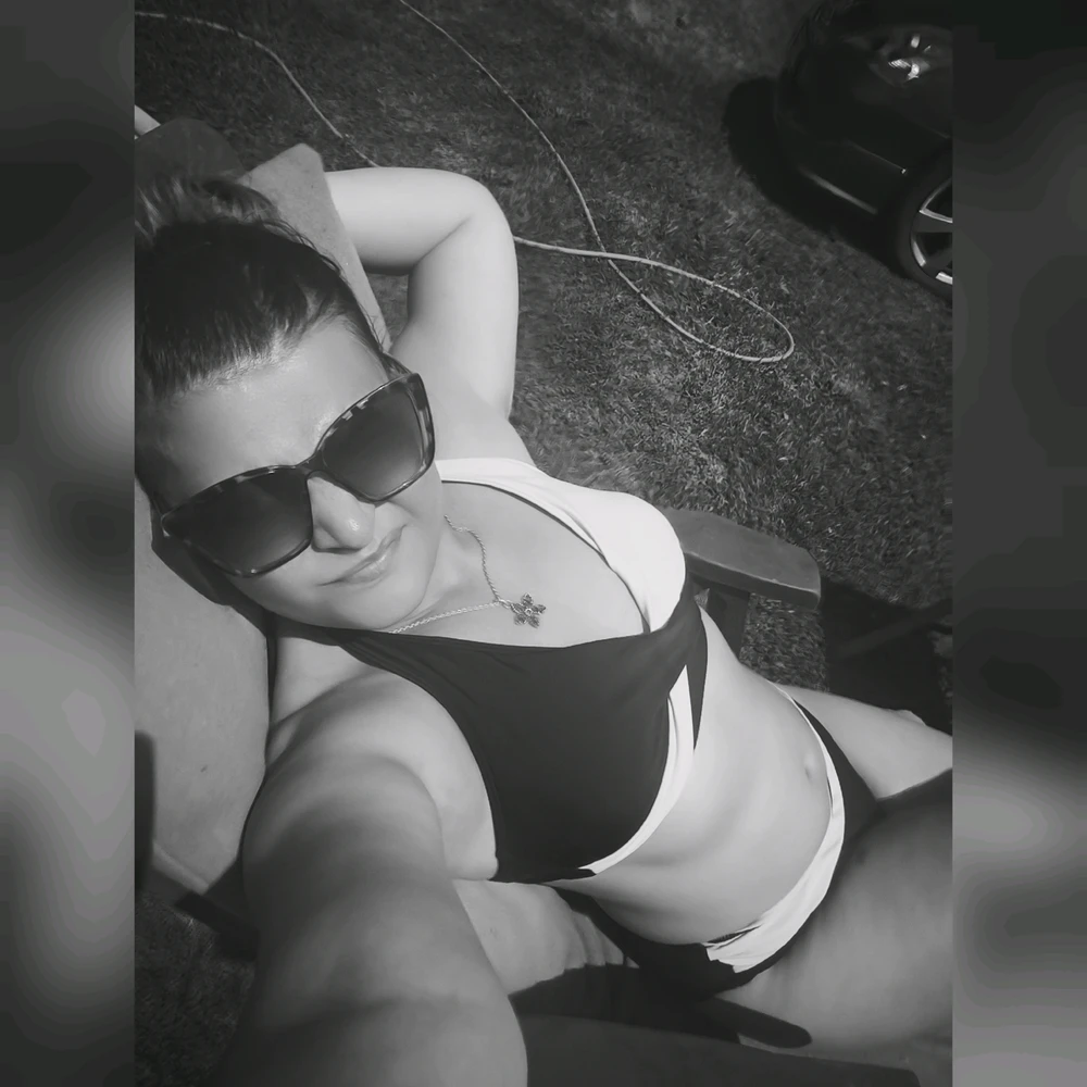 GIF ארויפגעלאדן דורך Timea