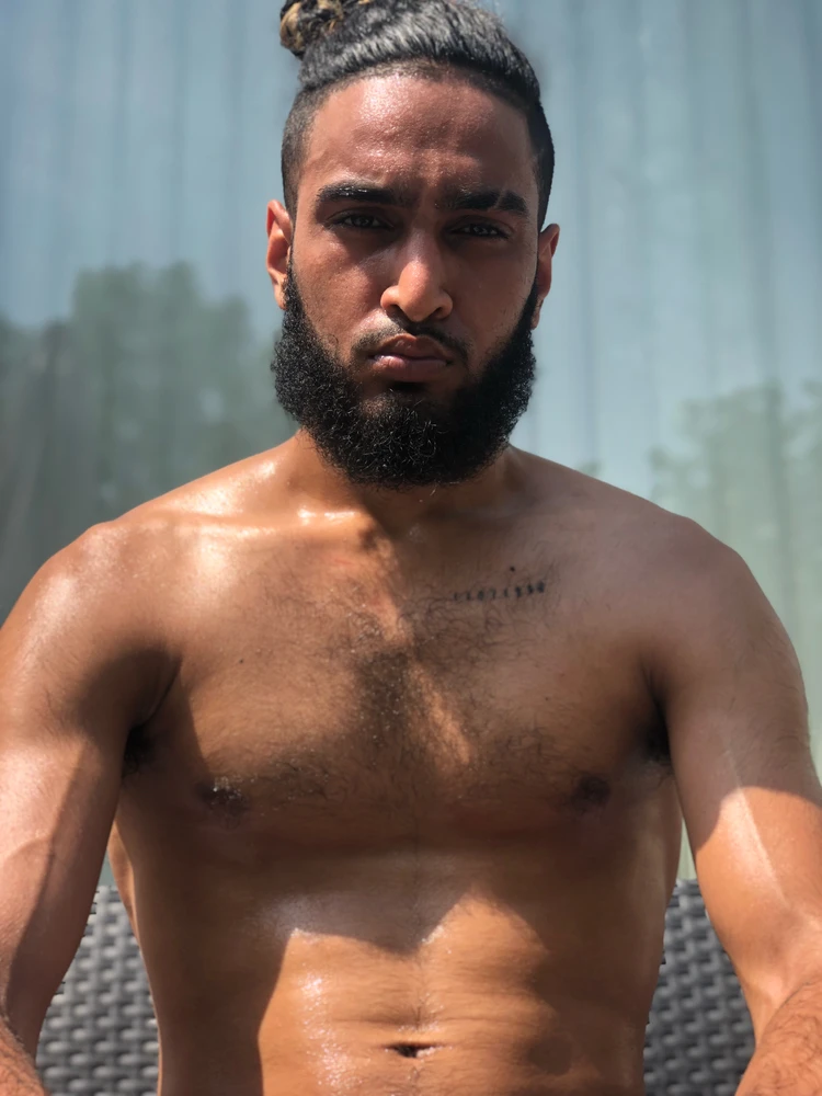 GIF diunggah ku Hakim Hanif