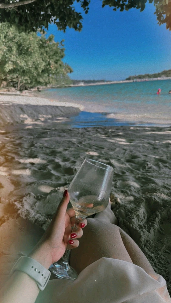 GIF uploaded by Eza