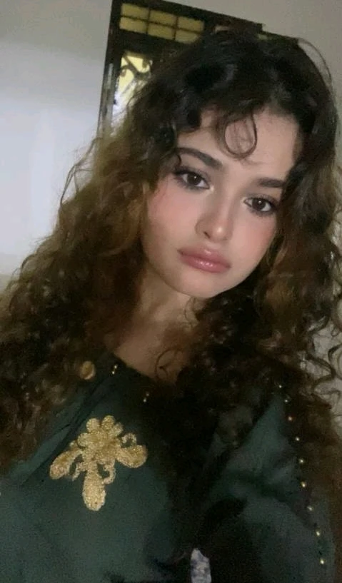 GIF uploaded by Toto