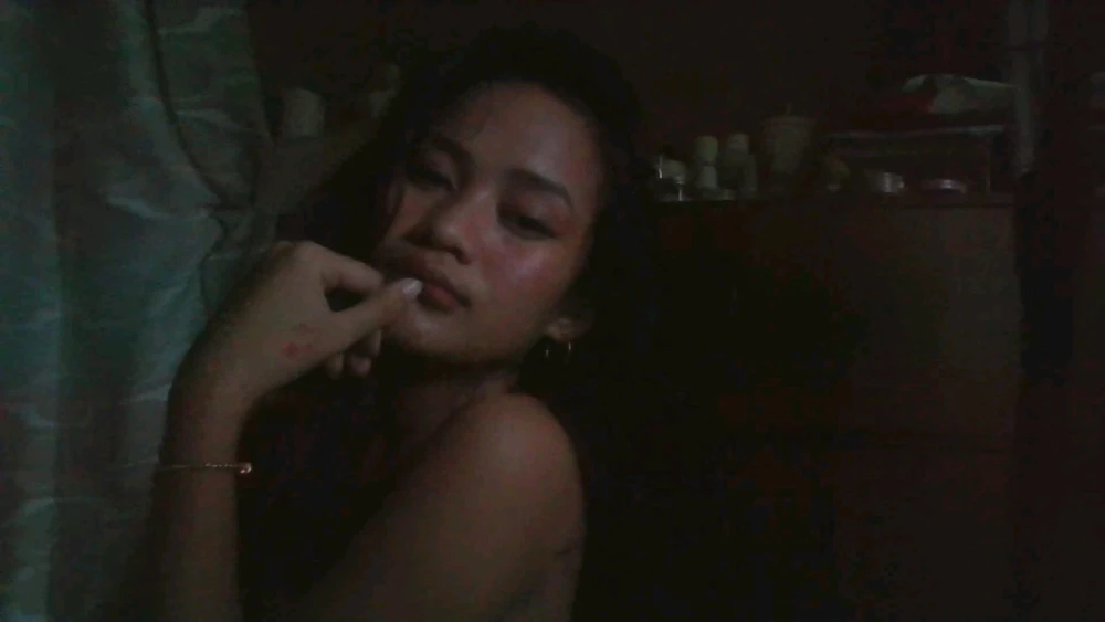 GIF uploaded by yoraeka