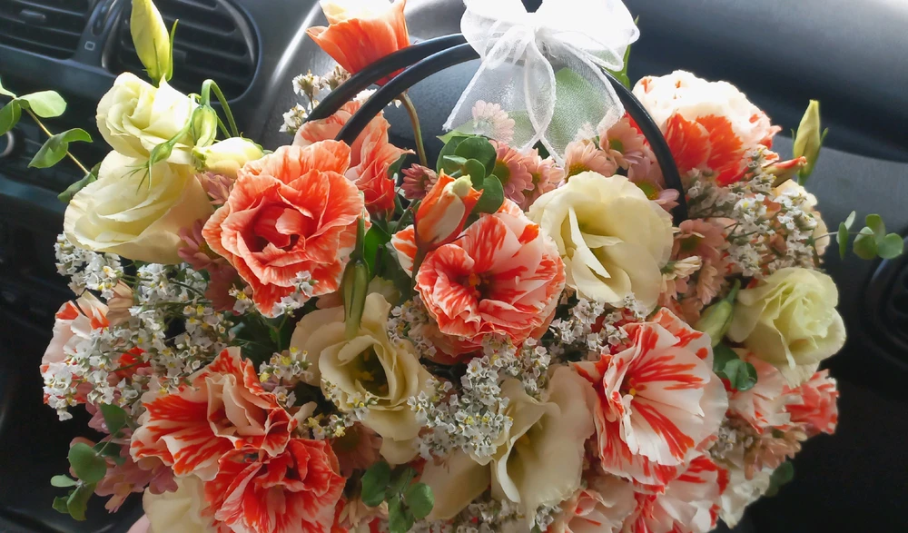 GIF uploaded by Fatima