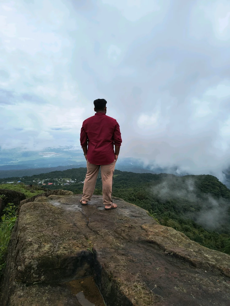 GIF diunggah ku Akash