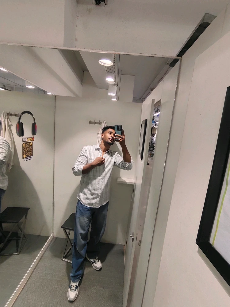 GIF uploaded by Sonu Gupta