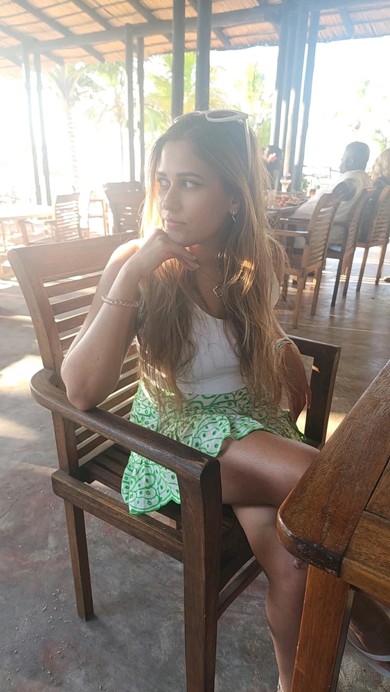 GIF загружаны Celina