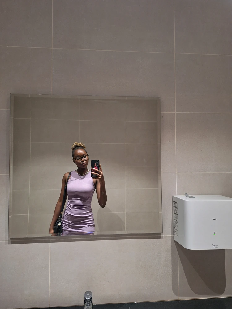 GIF uploaded by Maua